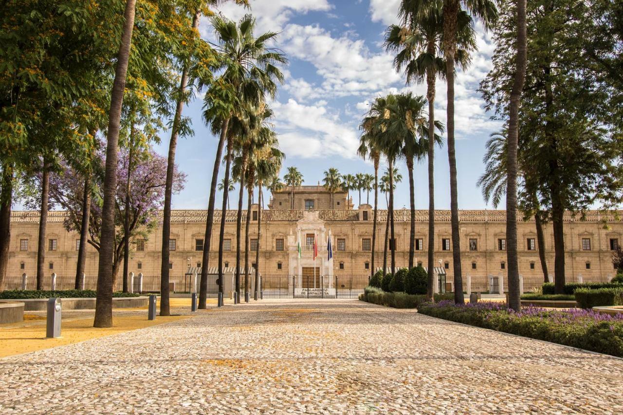 Murallas De Sevilla Apartamento Con Garaje 4 Pax Bagian luar foto