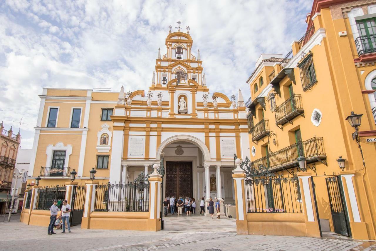 Murallas De Sevilla Apartamento Con Garaje 4 Pax Bagian luar foto